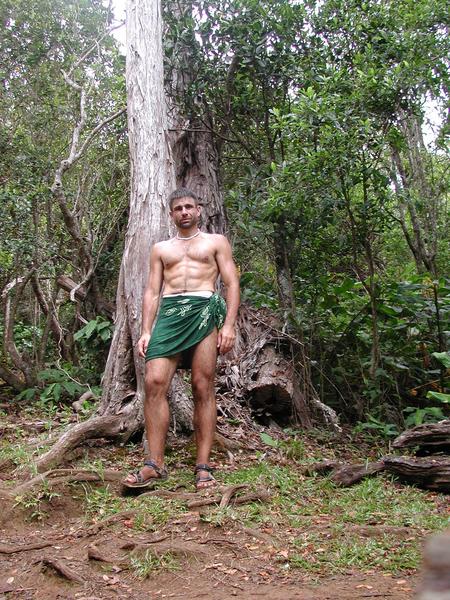 66 marco under the tree[1]